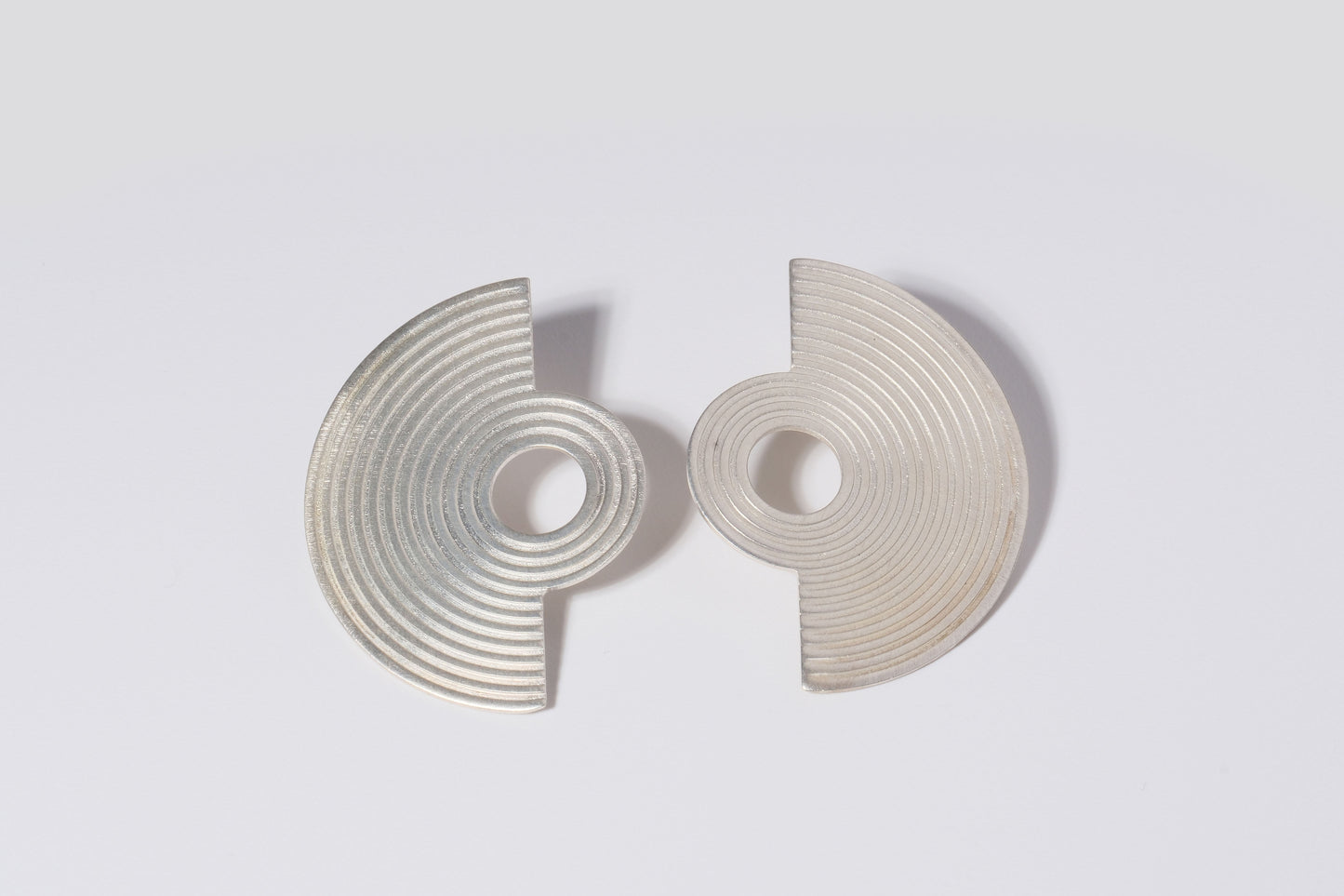 Small Amphitheatre Earrings