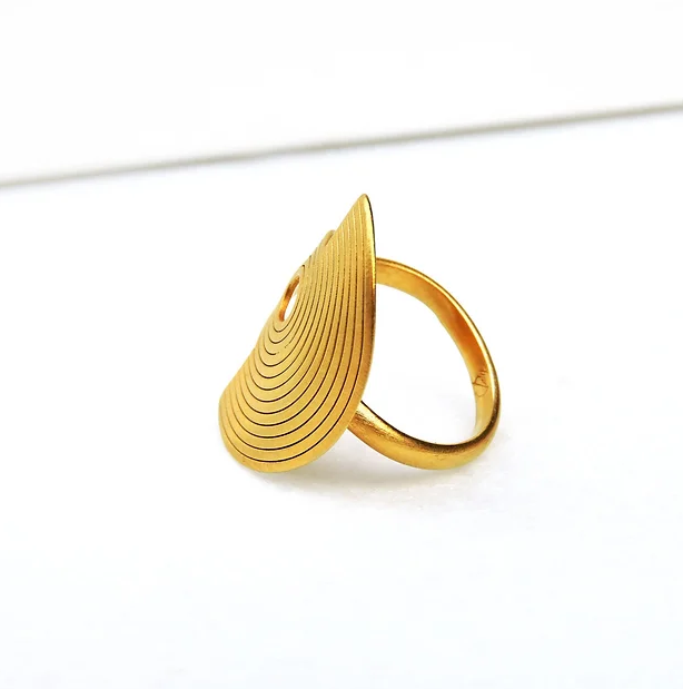 Curved Amphitheatre Ring